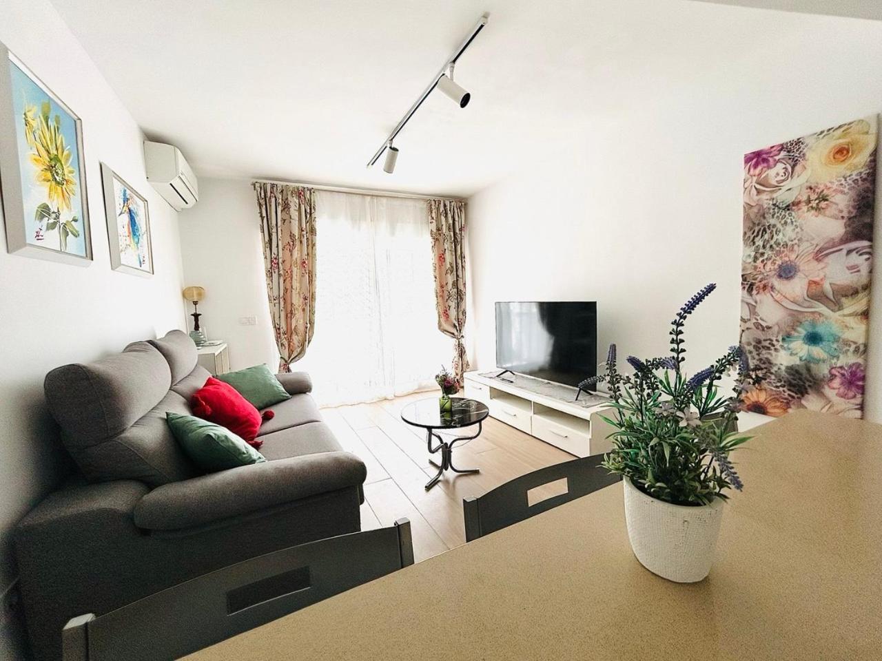 Apartment Iris 5 Minutos De La Playa, Centro De Ciudad カルプ エクステリア 写真